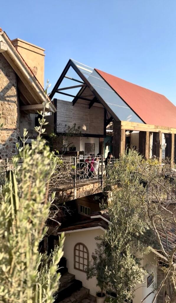 Altaria en Hotel de Piedra