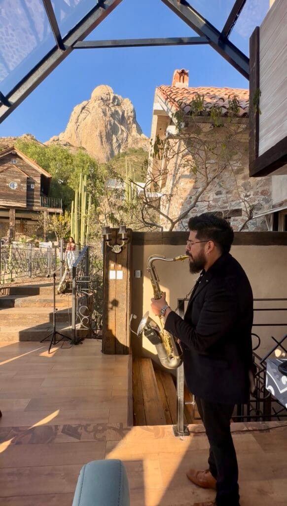 Altaria en Hotel de Piedra